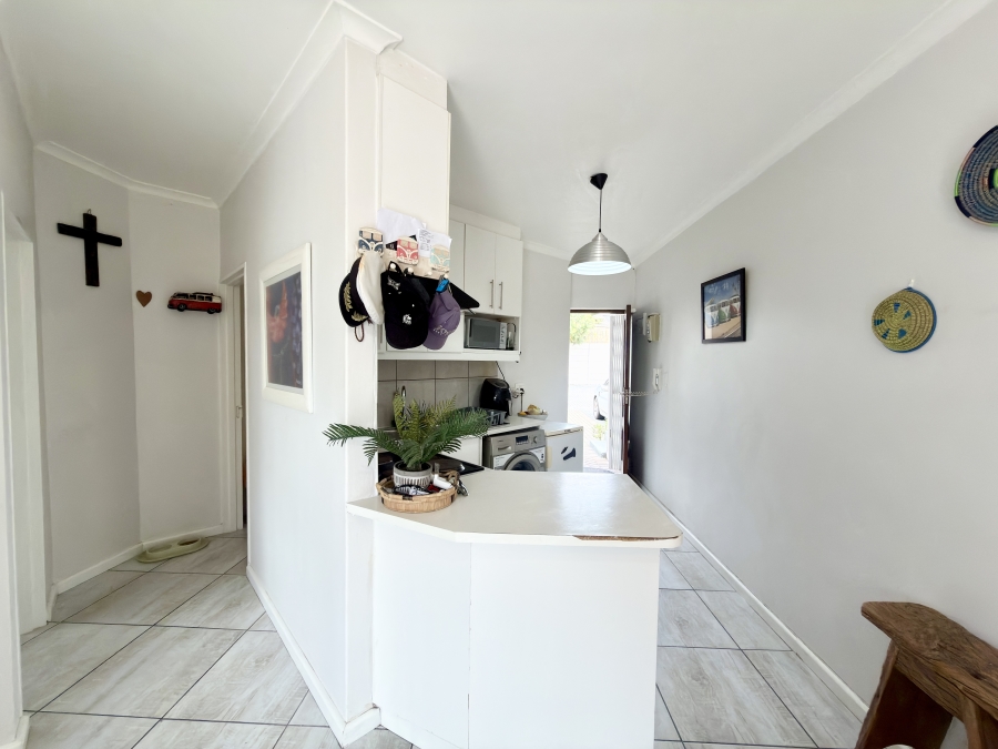 2 Bedroom Property for Sale in Table View Western Cape